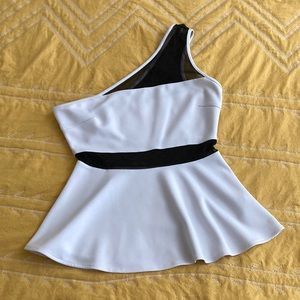 One shoulder Guess top.